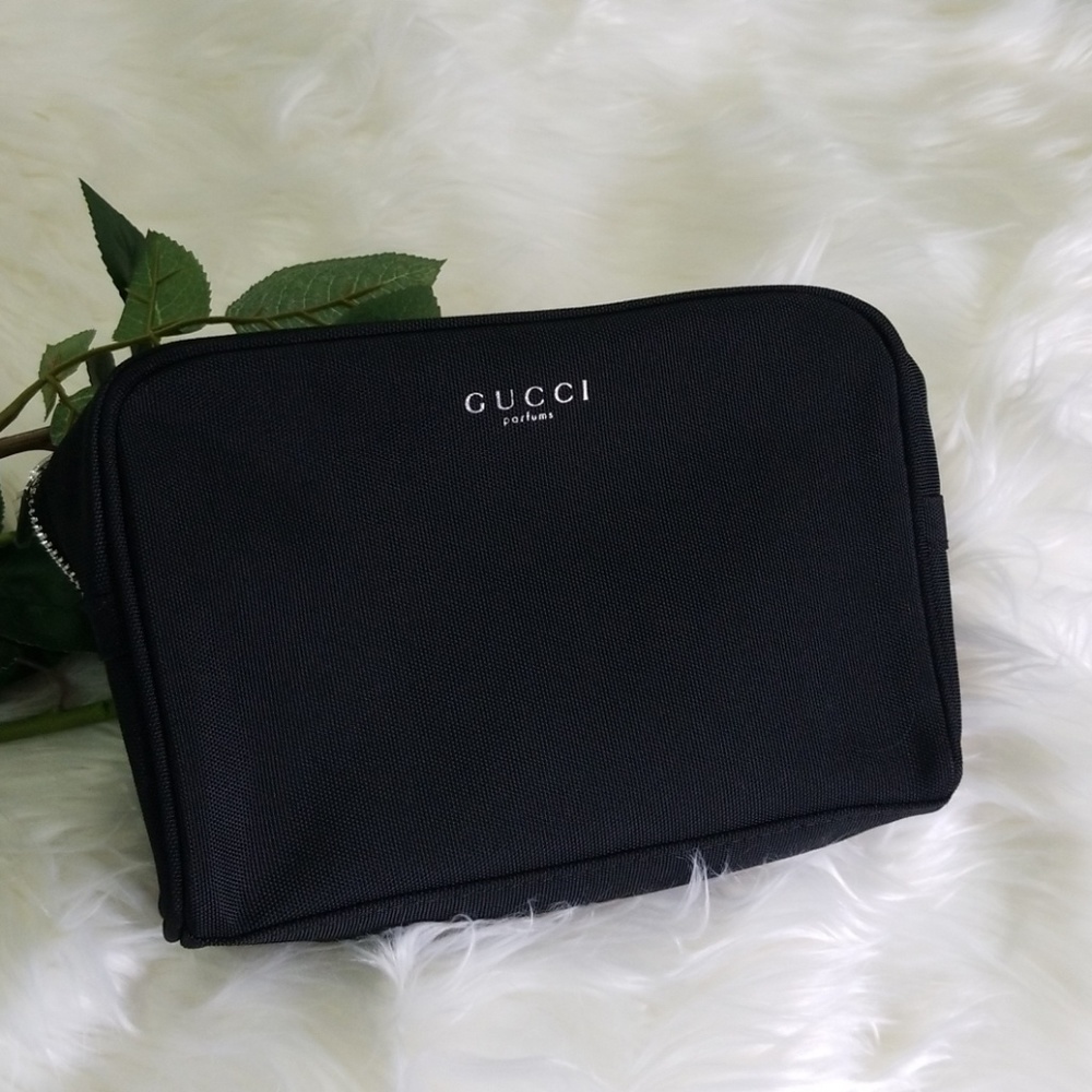 🆕️ Gucci Cosmetics/Accessories Bag